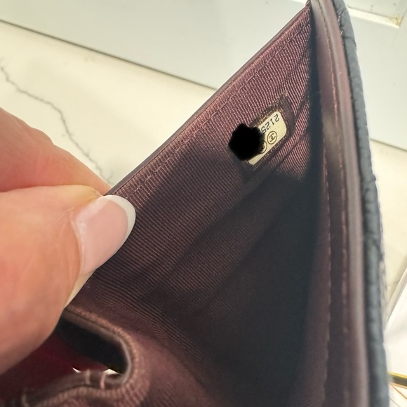 💯Authentic CHANEL Caviar Quilted CC French Wallet - Picture 5 of 7